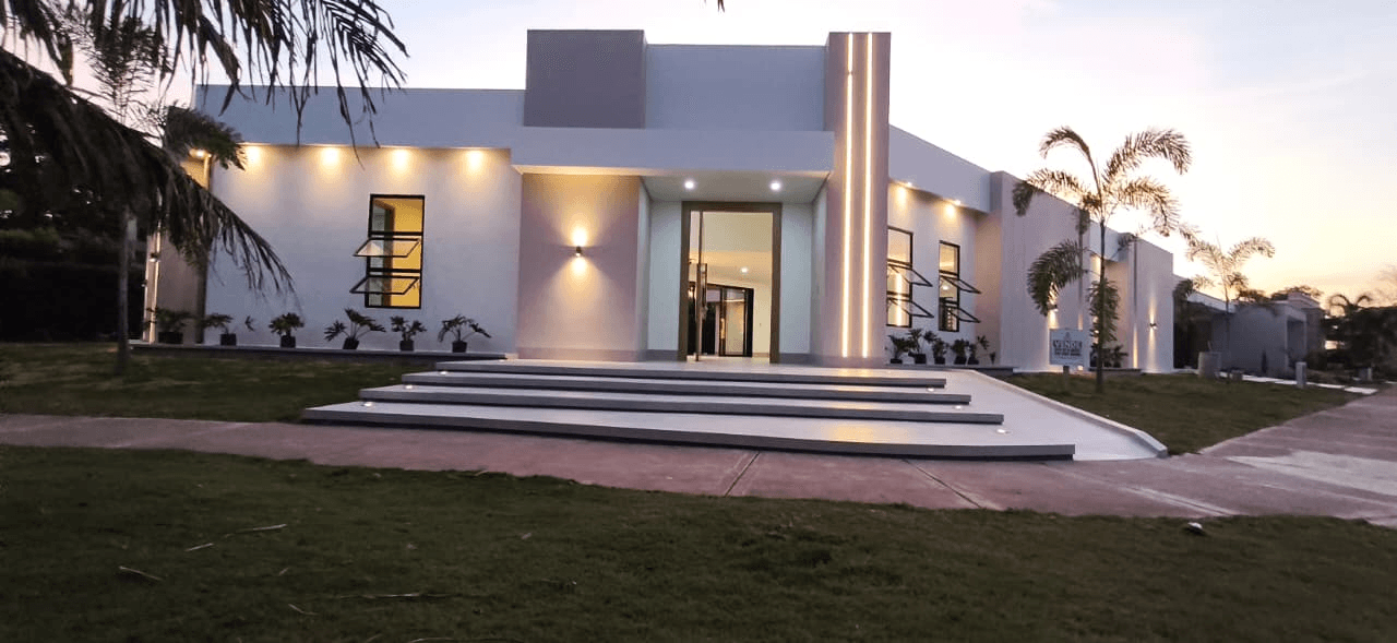 RIZBUR NEGOCIOS INMOBILIARIOS LUXURY